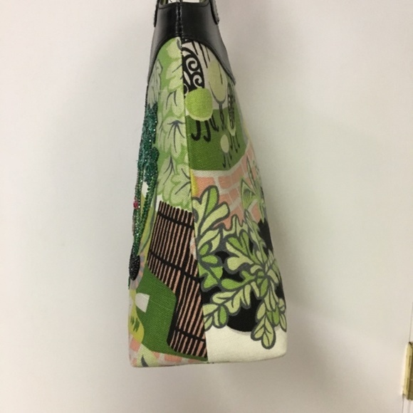 Isabella Fiore Cafe Scene Embellish Shoulder Bag - Picture 6 of 8